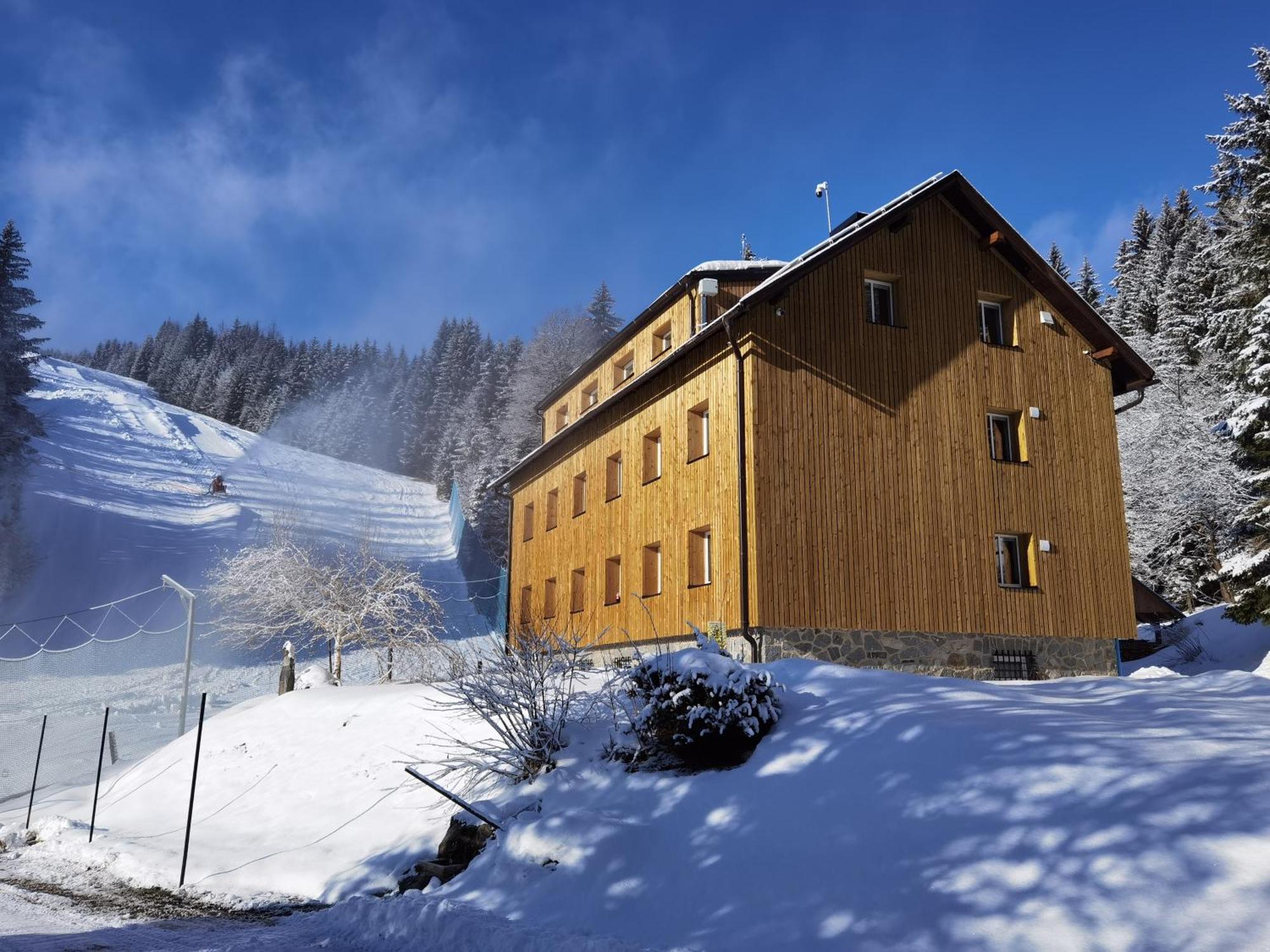 Apartments Rogla Jurgovo - Ski In Ski Out Lukanja Eksteriør bilde